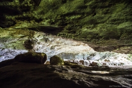 Crevasse, Pancake Rocks, Punakaiki