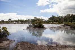 Lac, village de Whakarewarewa