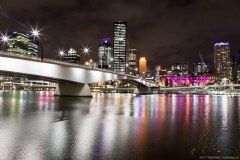 La ville et le Victoria Bridge