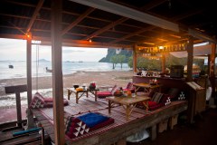 pub-railay-est