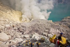 Kawah-Ijen6