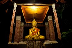 statue-luang-prabang