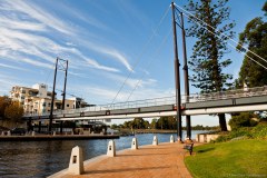 Pont, East Perth