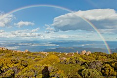 Arc en ciel et vue sur Hobart, mont Wellington