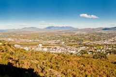 Vue panoramique de Townsville et de Magnetic Island depuis Castle Hill