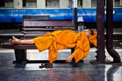 monk-gare-bangkok