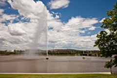 Le lac Griffin et la Bibliothèque Nationale