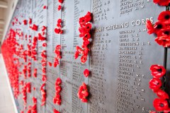 Mur en hommage aux soldats australiens morts pour leur patrie, War Memorial of Canberra