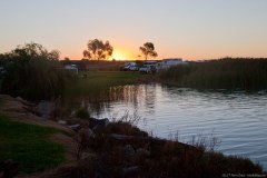 Coucher de soleil sur le camp de Narrung