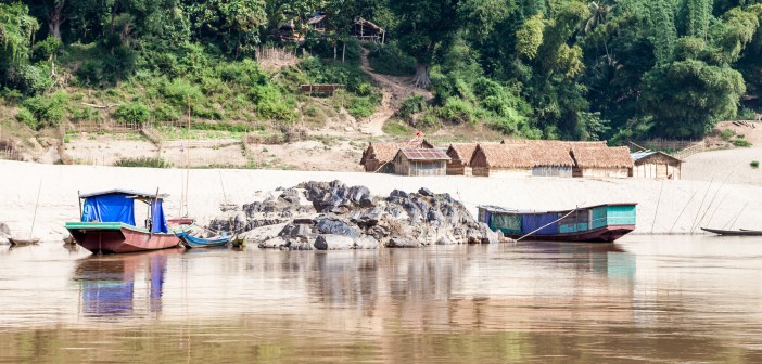 Remontée du Mékong, Laos