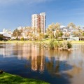 Vue sur la ville depuis la Torrens River