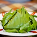 Plat cuit à l’étouffée dans une feuille de bananier, Nha Trang, Vietnam